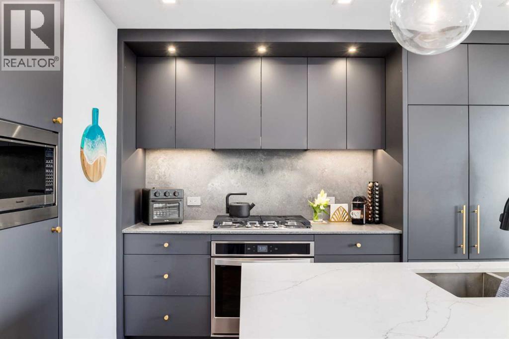 312, 8445 Broadcast Avenue SW, Calgary, Alberta  T3H 6B6 - Photo 6 - A2280471