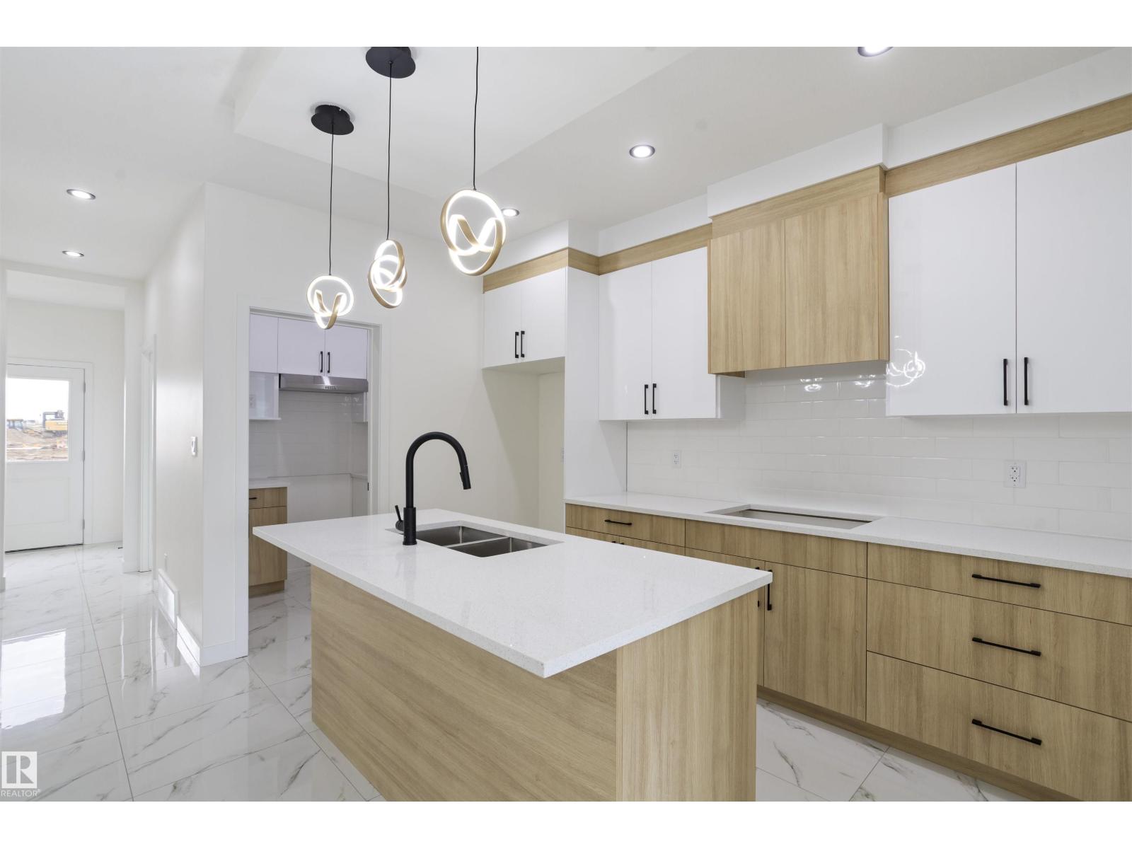 719 30 St Sw, Edmonton, Alberta  T6X 3M3 - Photo 12 - E4485511