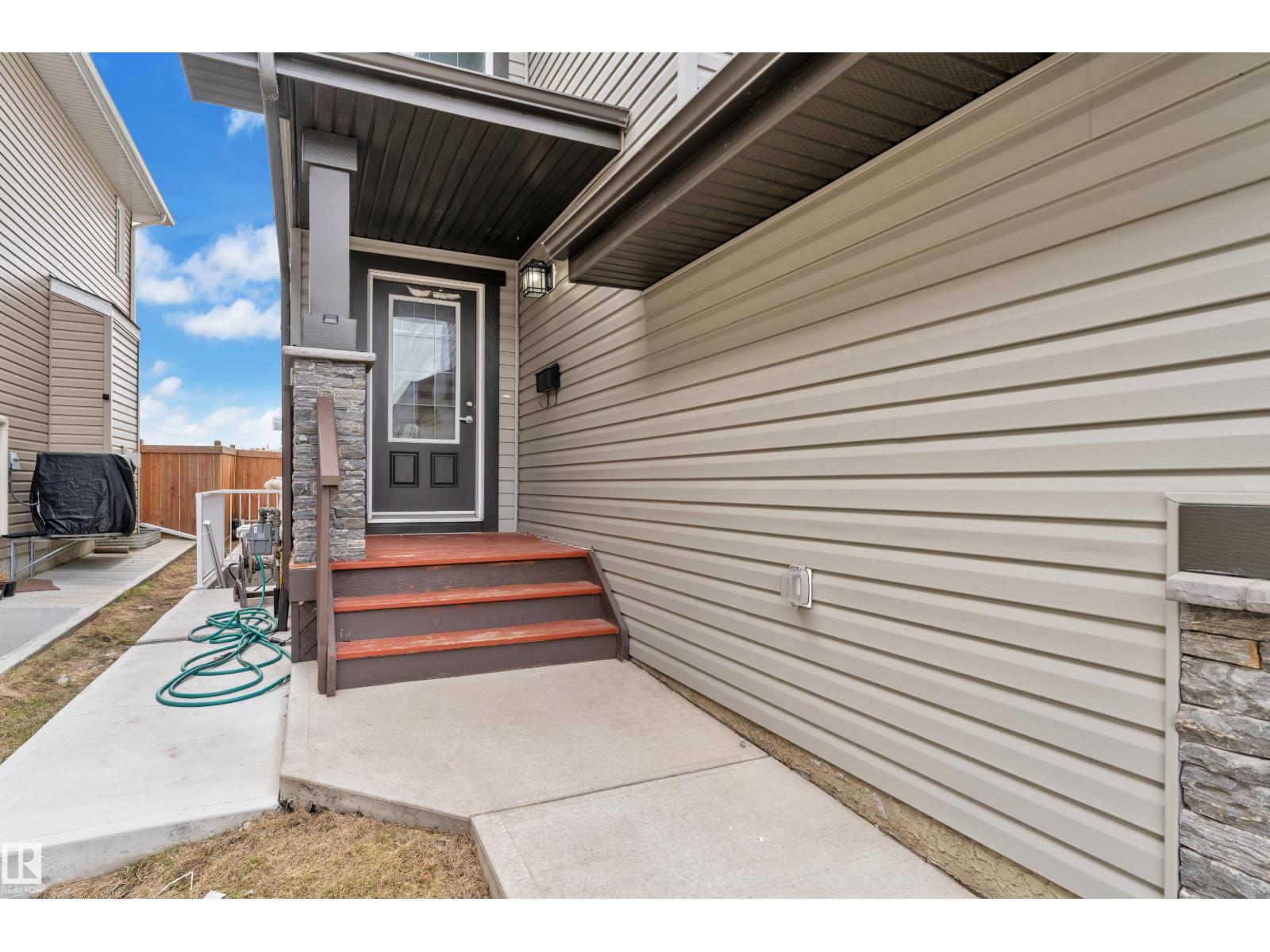 3363 13 Av Nw, Edmonton, Alberta  T6T 0Z4 - Photo 5 - E4485512