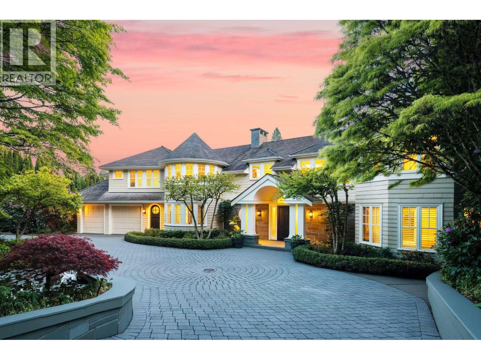 2956 PALMERSTON AVENUE, West Vancouver, British Columbia