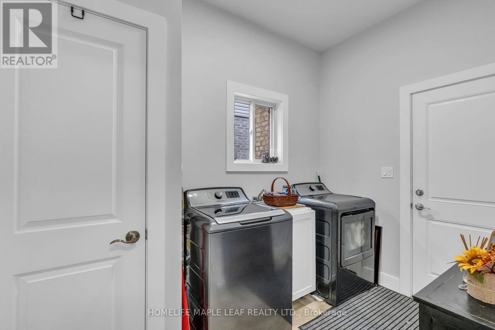 2195 Ironwood Road, London South, Ontario  N6K 0H2 - Photo 30 - X13075844
