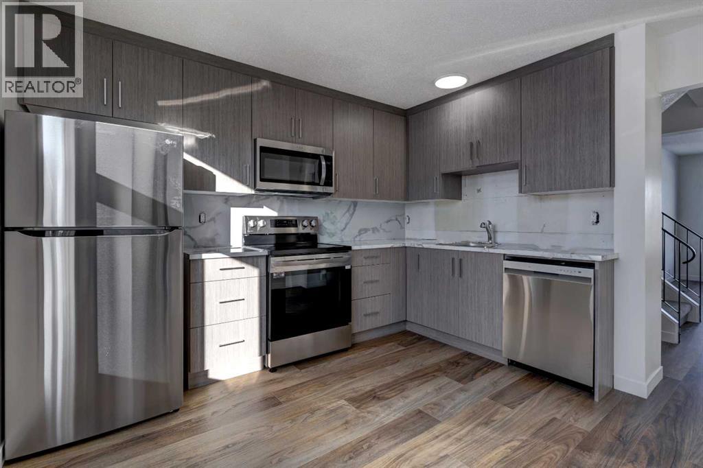 53b Fonda Green SE, Calgary, Alberta  T2A 5S4 - Photo 9 - A2299210