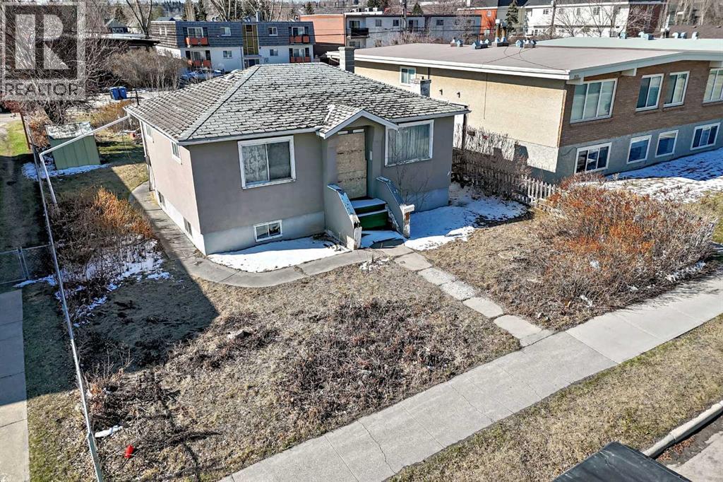 2117 5 Avenue Nw, Calgary, Alberta  T2N 0S6 - Photo 3 - A2306750