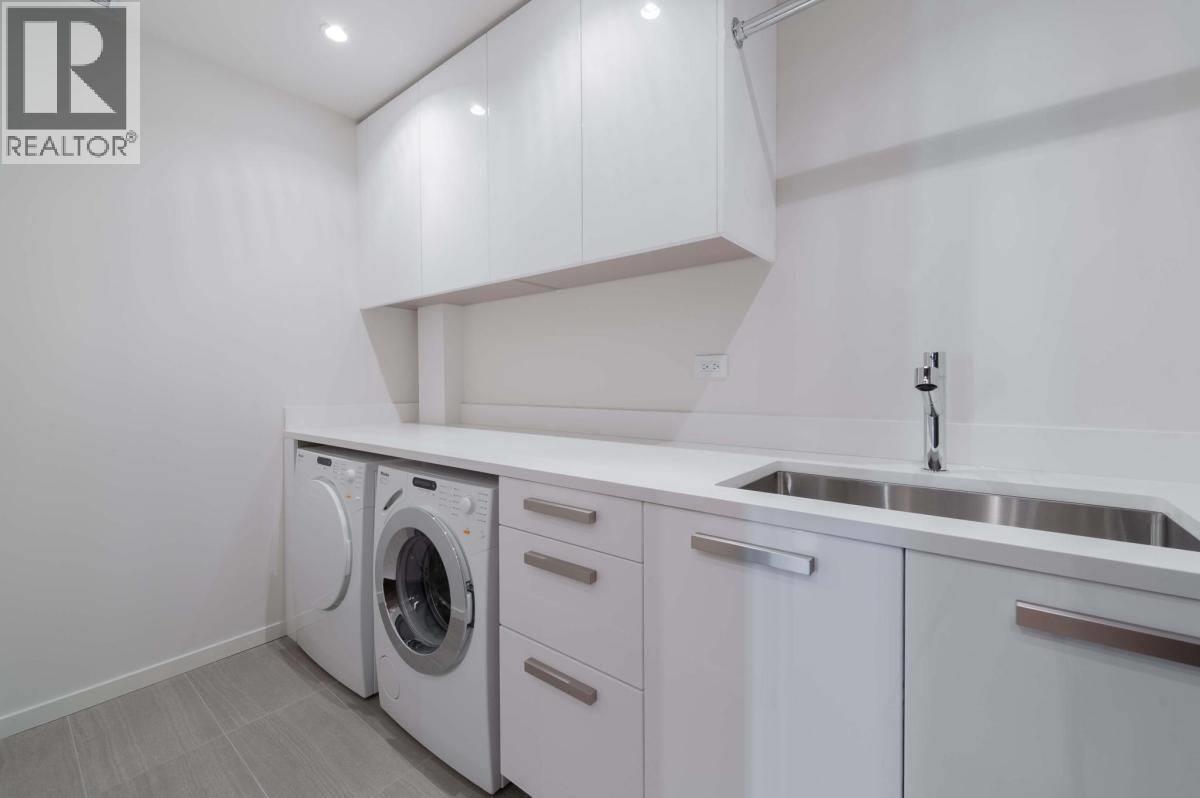 30x 1355 Bellevue Avenue, West Vancouver, British Columbia  V7T 0B4 - Photo 12 - R3118694