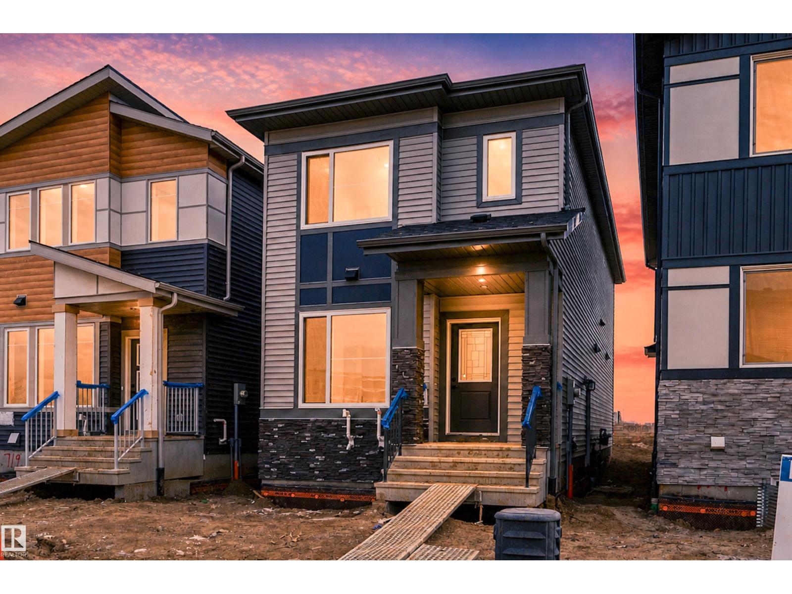 723 30 ST SW, edmonton, Alberta