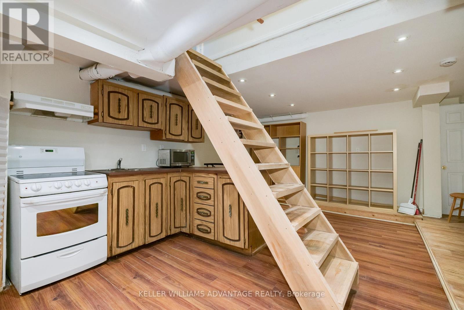 493 Jones Avenue, Toronto, Ontario  M4J 3G8 - Photo 28 - E13075874