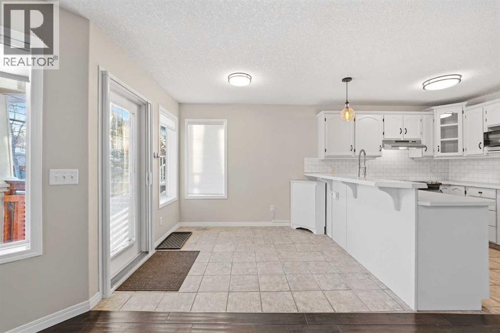 1, 20 34 Avenue SW, Calgary, Alberta  T2S 2Z2 - Photo 4 - A2287217