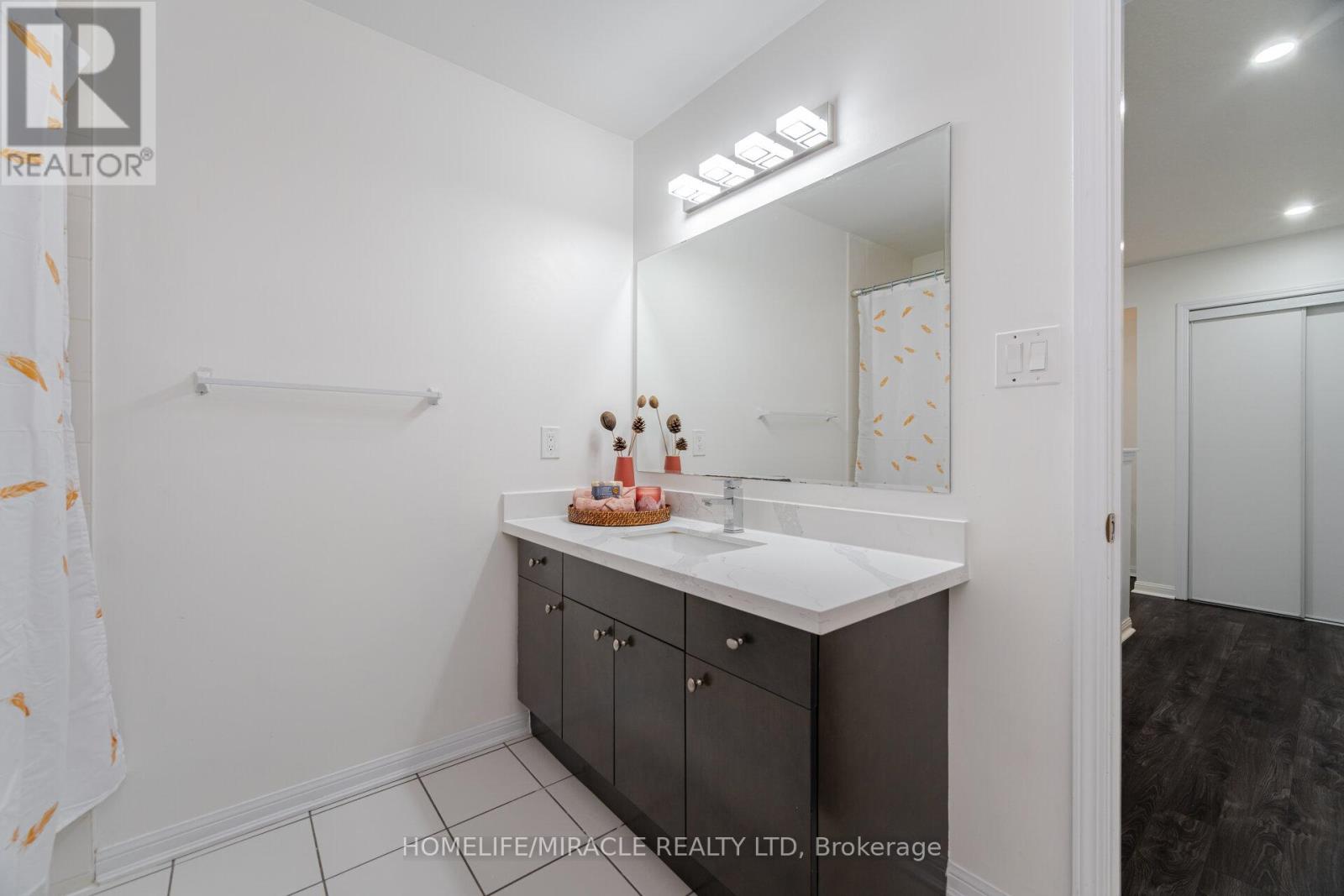 14 Robert Parkinson Drive, Brampton, Ontario  L7A 0Y3 - Photo 29 - W13075860