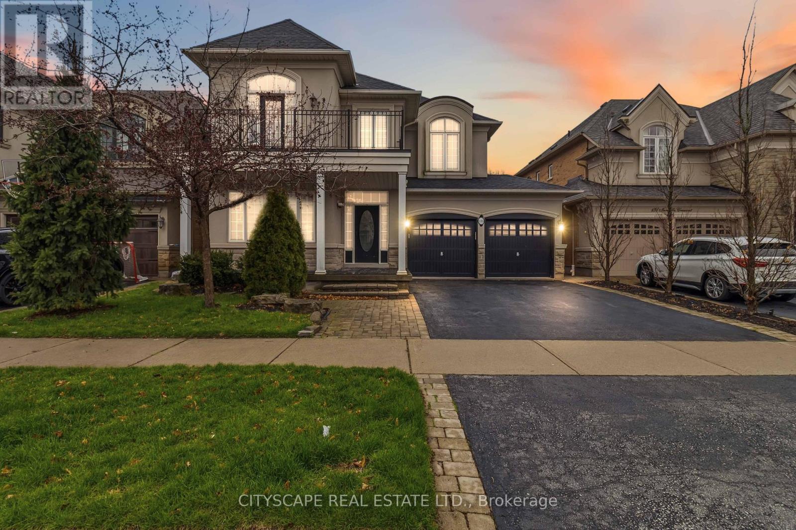 135 INNVILLE CRESCENT, Oakville, Ontario
