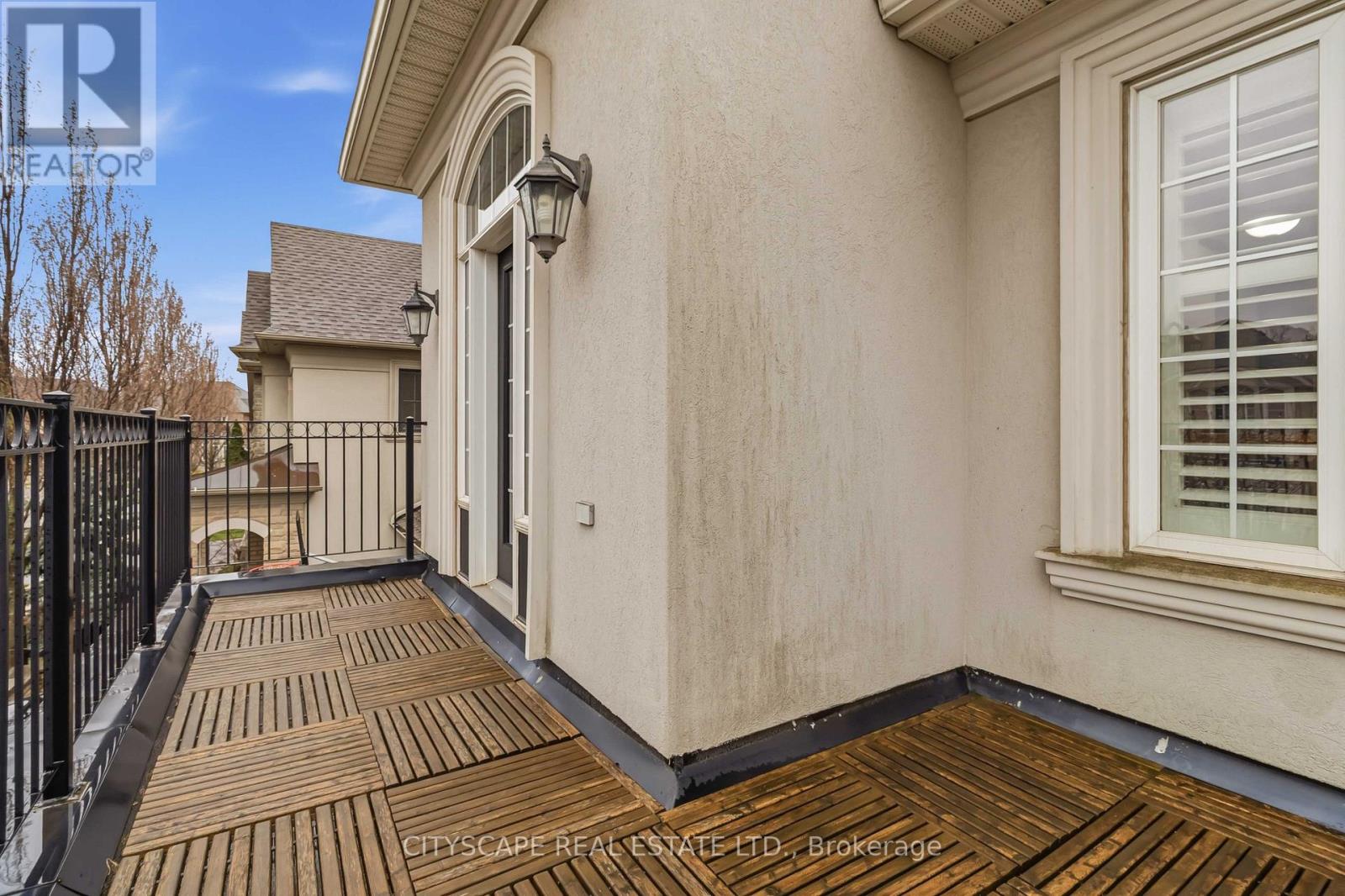 135 Innville Crescent, Oakville, Ontario  L6L 0B8 - Photo 15 - W13075876
