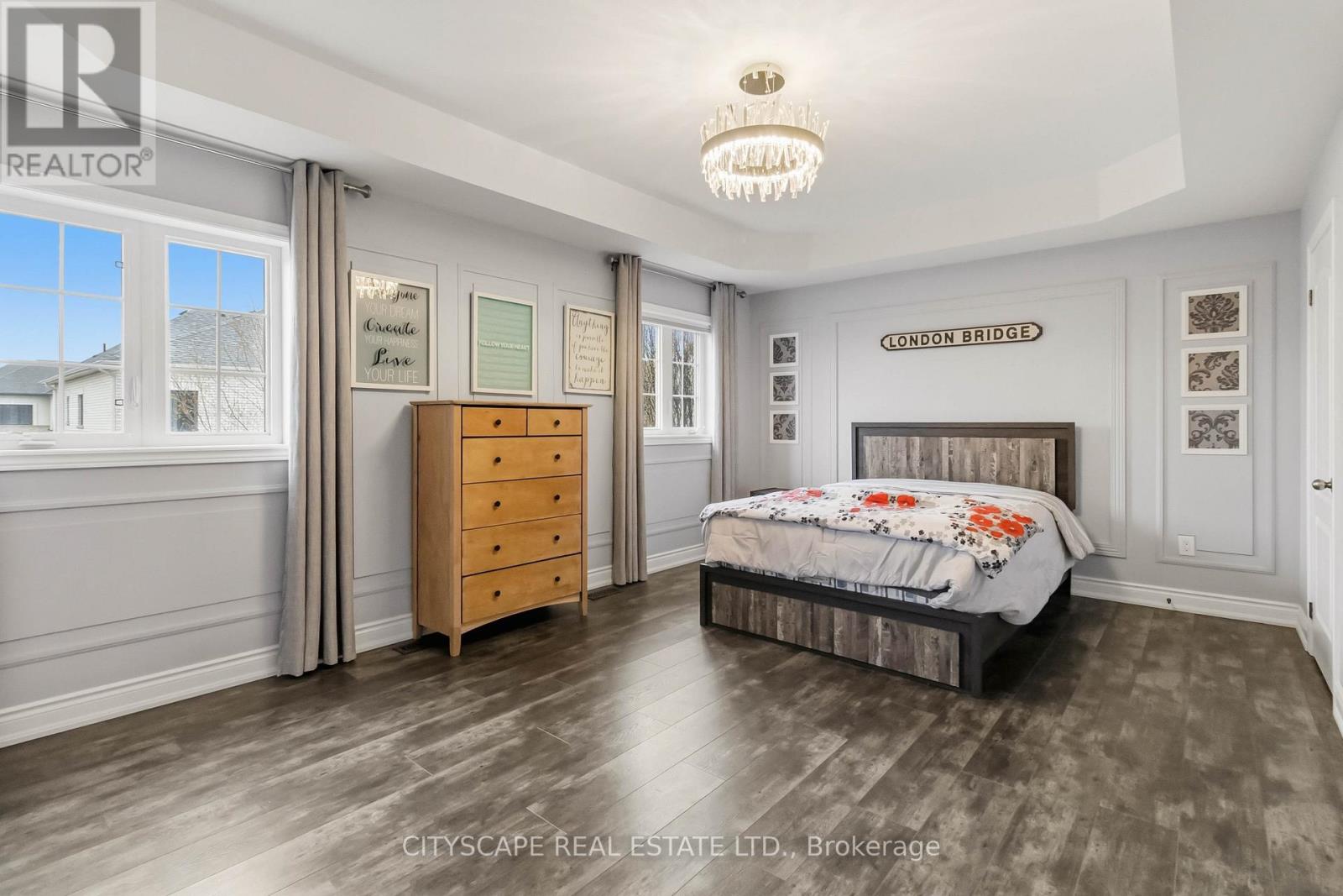 135 Innville Crescent, Oakville, Ontario  L6L 0B8 - Photo 9 - W13075876