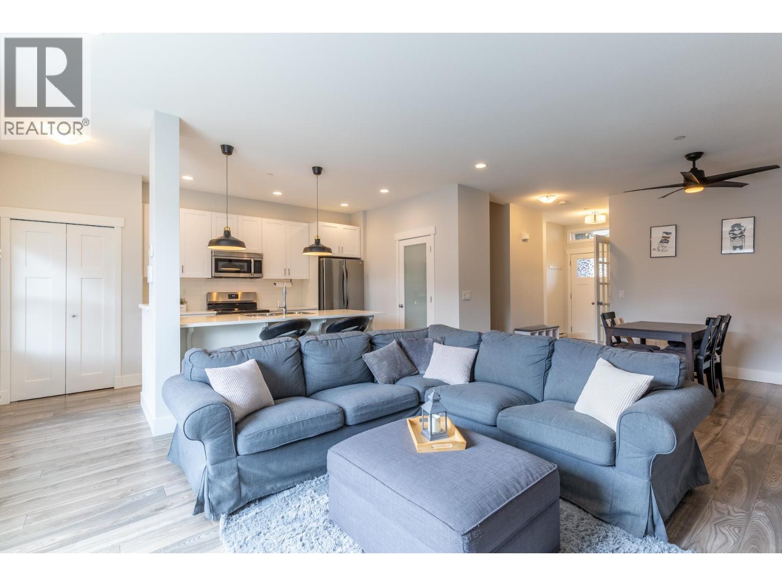 23958 KANAKA WAY, Maple Ridge, British Columbia