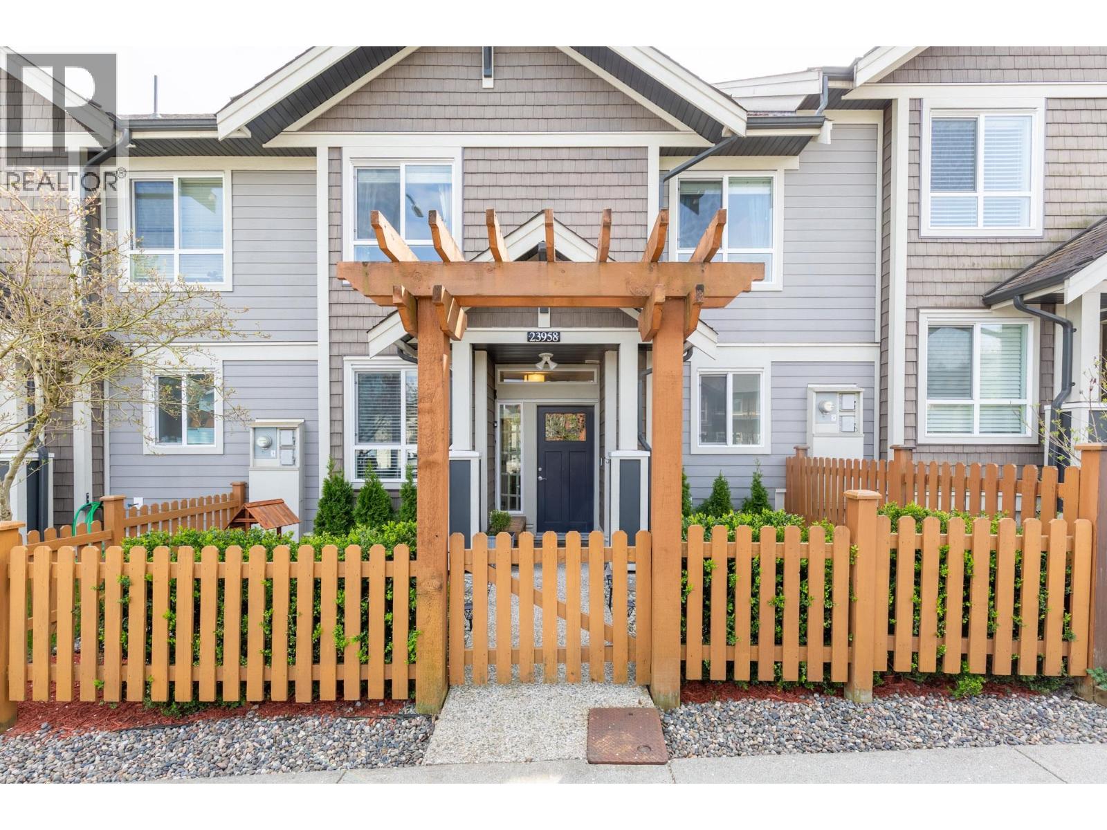 23958 Kanaka Way, Maple Ridge, British Columbia  V2W 0H7 - Photo 30 - R3114943
