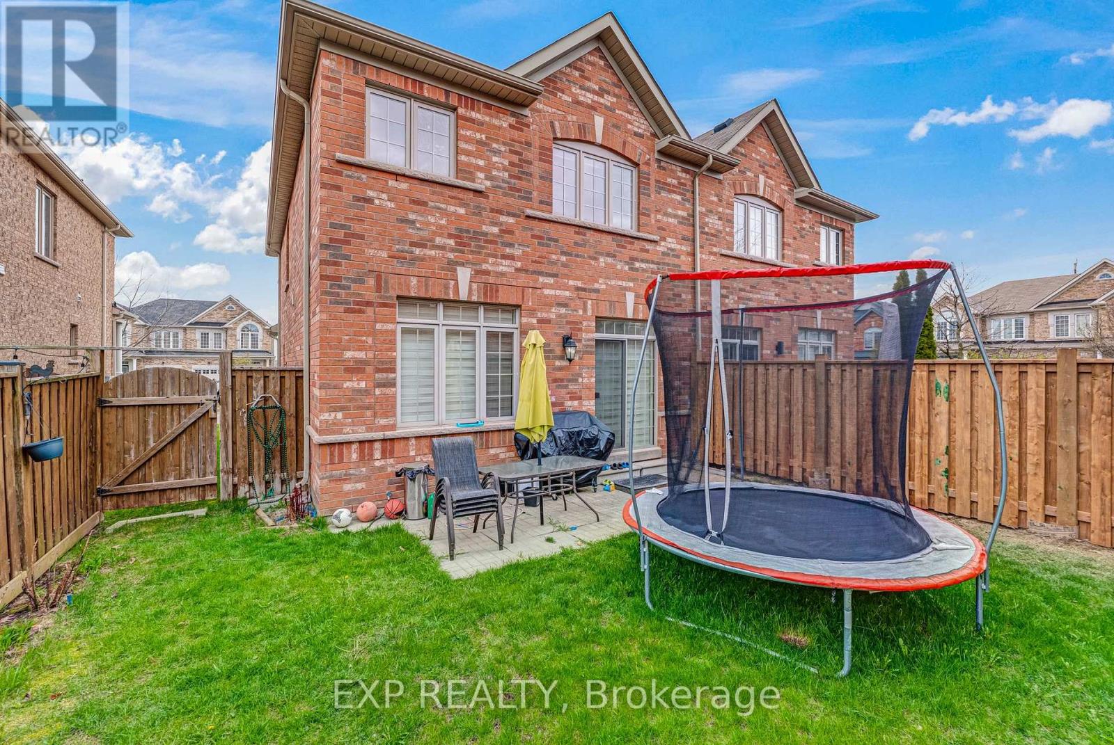 565 Foxcroft Boulevard, Newmarket, Ontario  L3X 3L6 - Photo 31 - N13018784