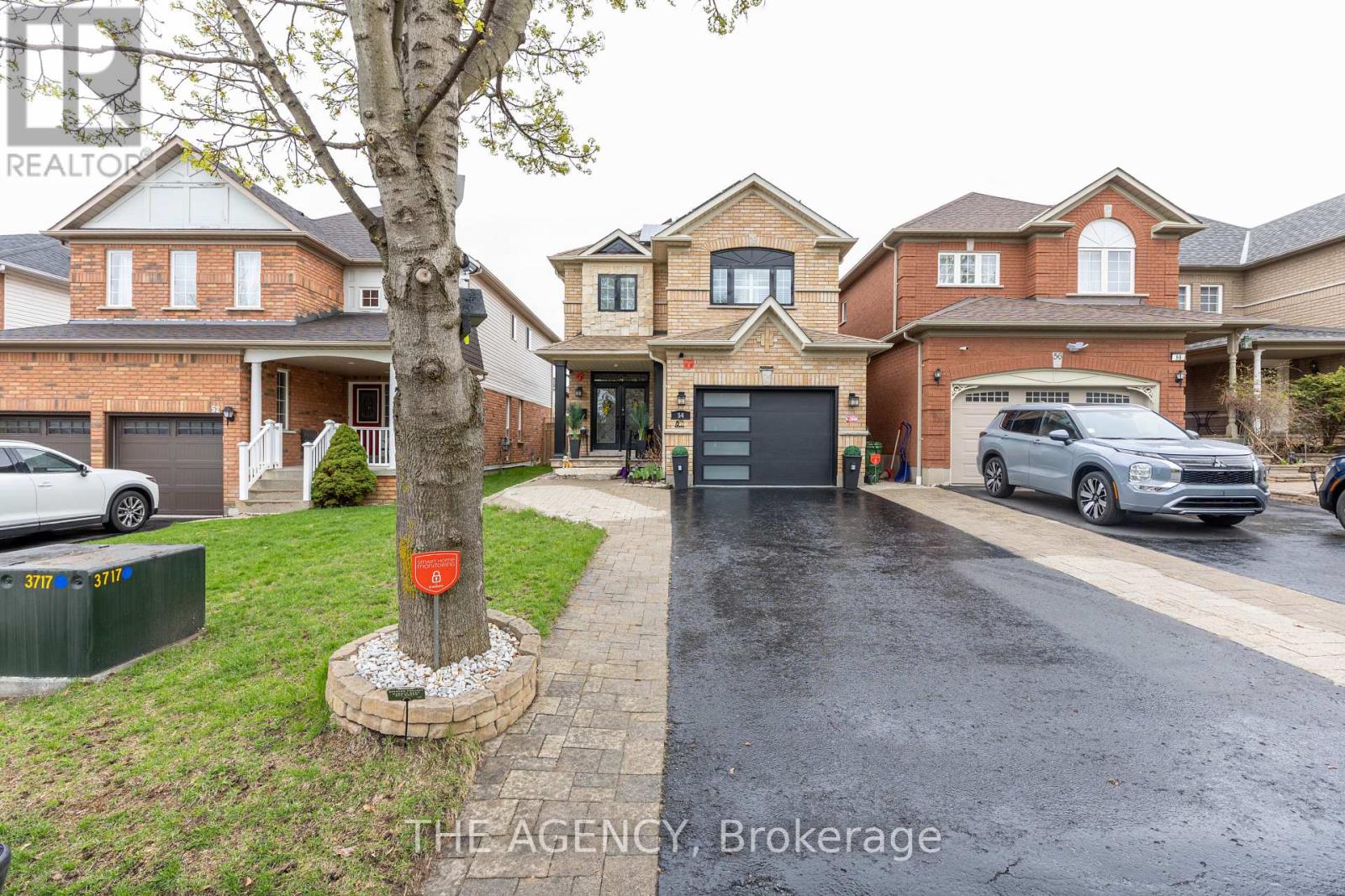 54 Thames Drive, Whitby, Ontario  L1R 2R1 - Photo 2 - E13075896