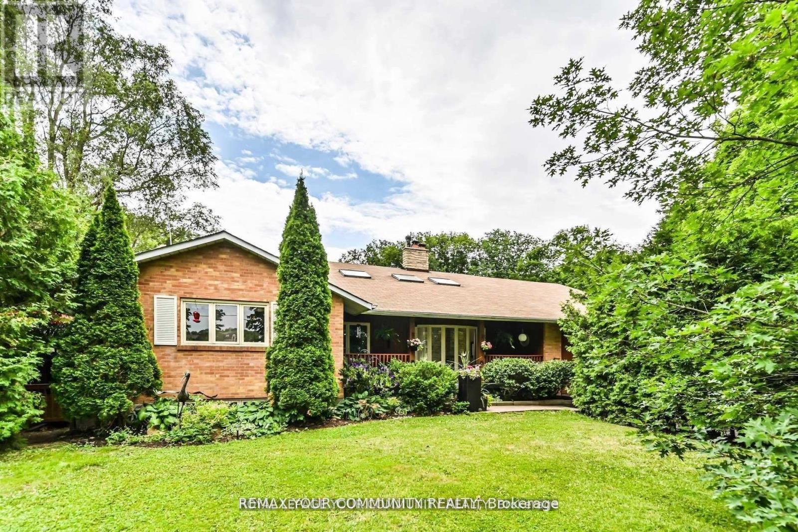 247 HARRIS AVENUE, Richmond Hill, Ontario