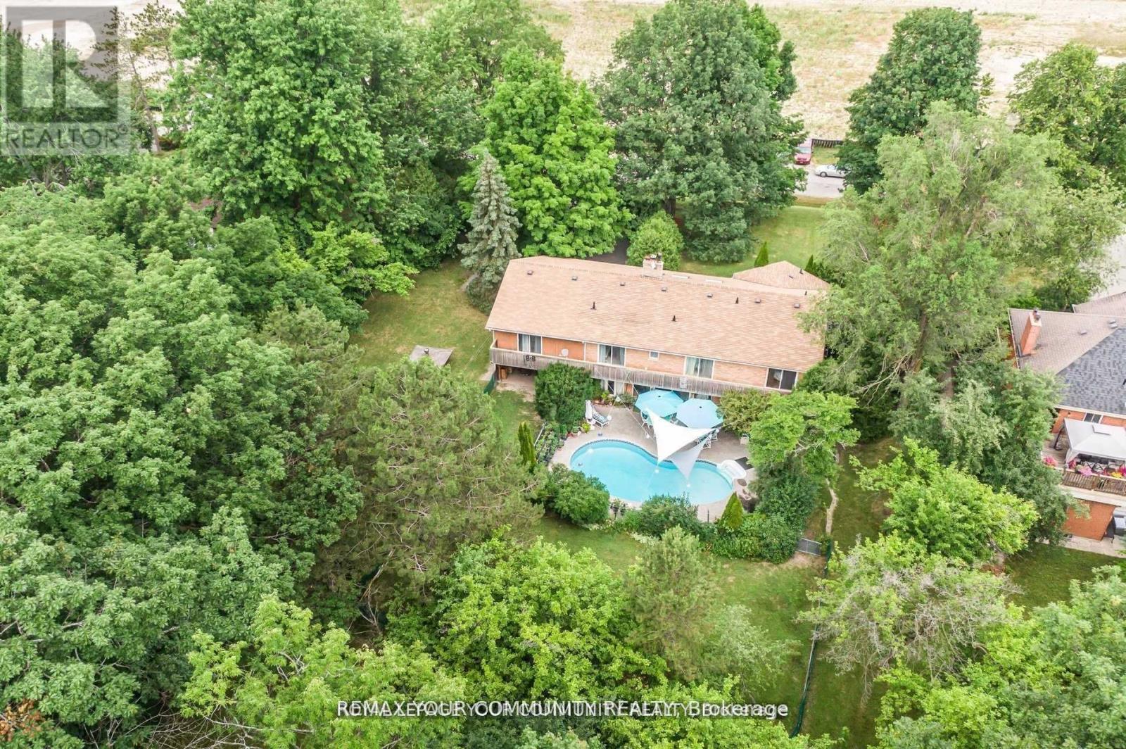 247 Harris Avenue, Richmond Hill, Ontario  L4E 3M3 - Photo 23 - N13075904