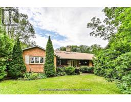 247 HARRIS AVENUE, Richmond Hill, Ontario