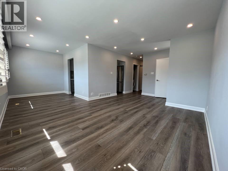 272 The Westway, Toronto, Ontario  M9R 1G2 - Photo 3 - 40826549