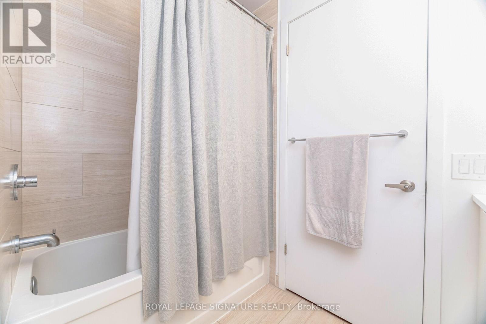 313 - 2560 Eglinton Avenue W, Mississauga, Ontario  L5M 0Y3 - Photo 16 - W13075918