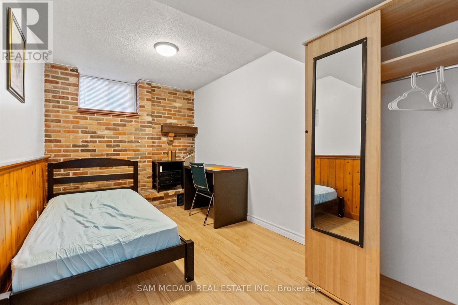 1214 Conyers Crescent, Mississauga, Ontario  L5C 1K1 - Photo 25 - W13075920
