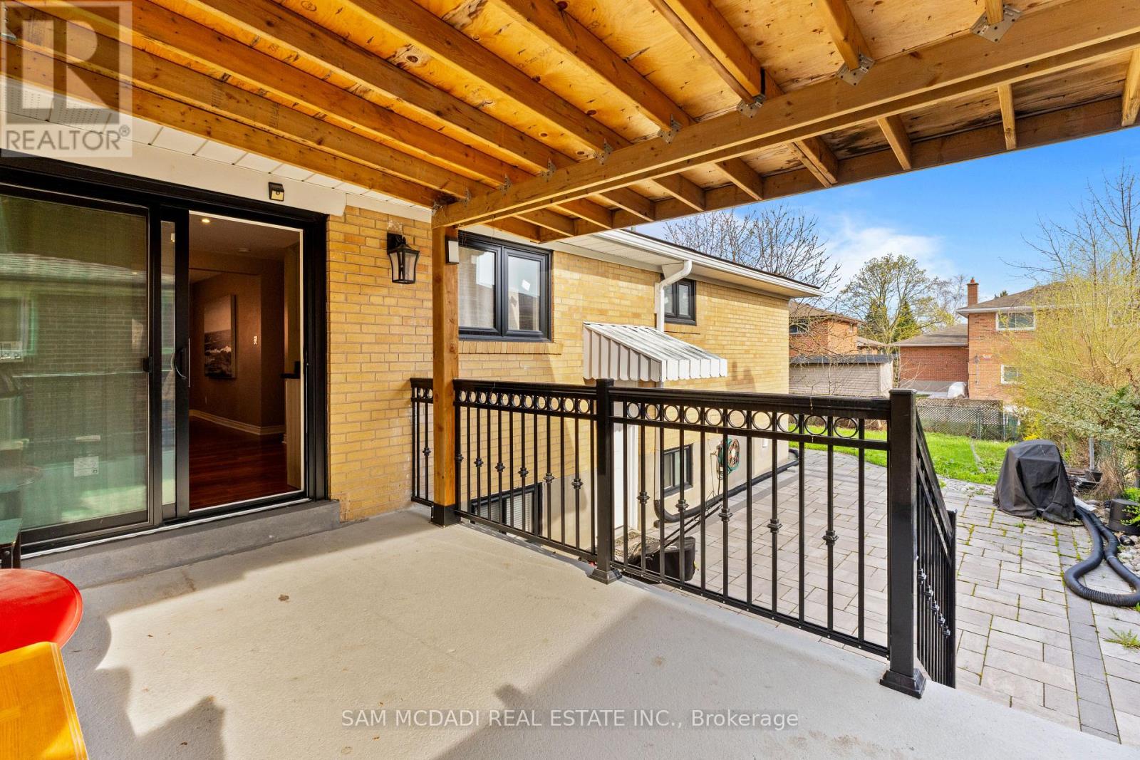 1214 Conyers Crescent, Mississauga, Ontario  L5C 1K1 - Photo 33 - W13075920