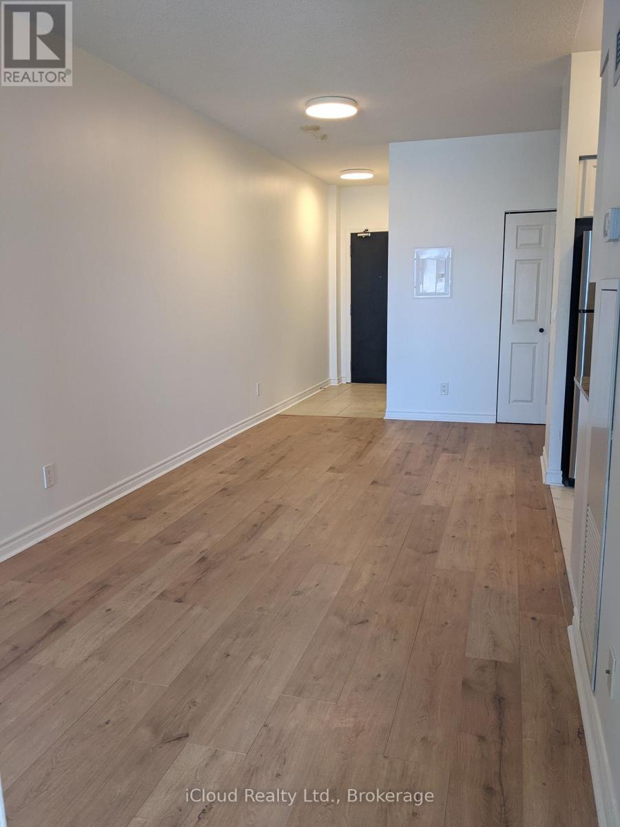 610 - 388 Prince Of Wales Drive, Mississauga, Ontario  L5B 0A1 - Photo 2 - W13075922