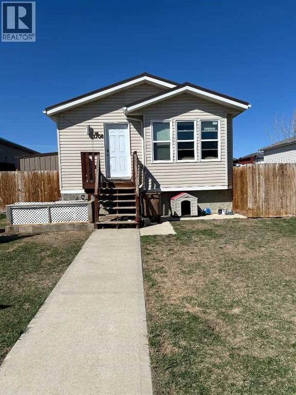 1708 2nd Avenue E, Brooks, Alberta  T1R 1K3 - Photo 1 - A2303331