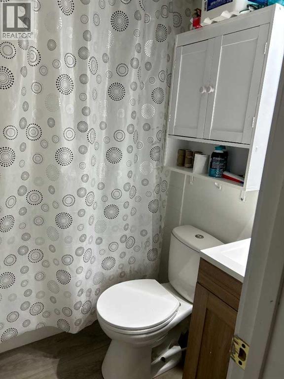 1708 2nd Avenue E, Brooks, Alberta  T1R 1K3 - Photo 3 - A2303331