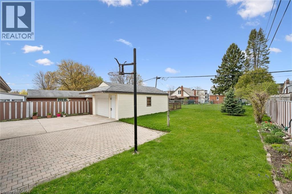 194 S Franklin Street S, Kitchener, Ontario  N2C 1R7 - Photo 39 - 40824754