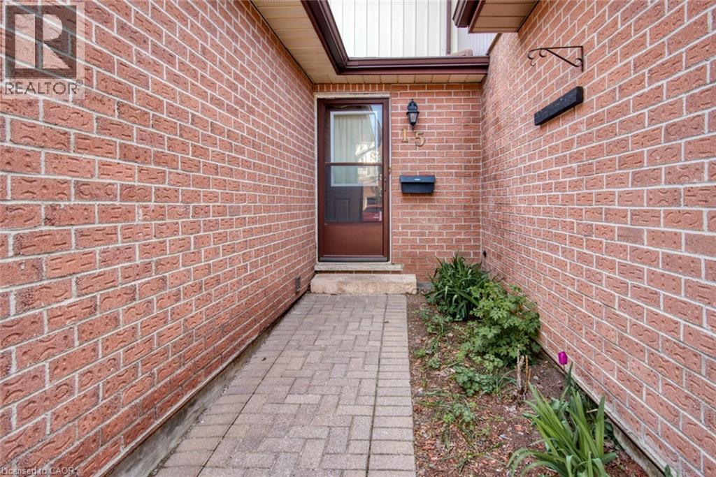 25 VALLEYVIEW Road Unit# 15, Kitchener, Ontario