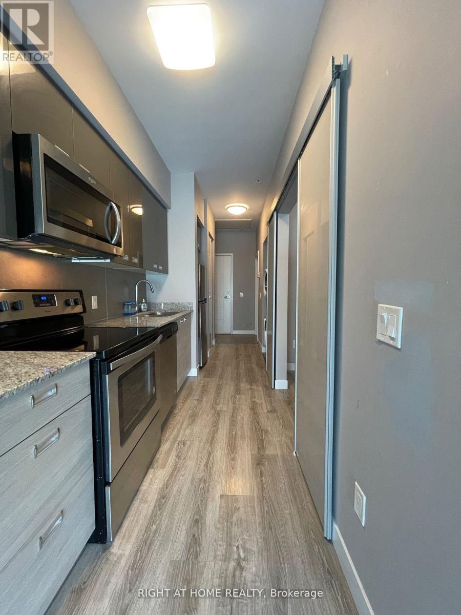 102 - 250 Albert Street, Waterloo, Ontario  N2L 0H5 - Photo 11 - X13075910
