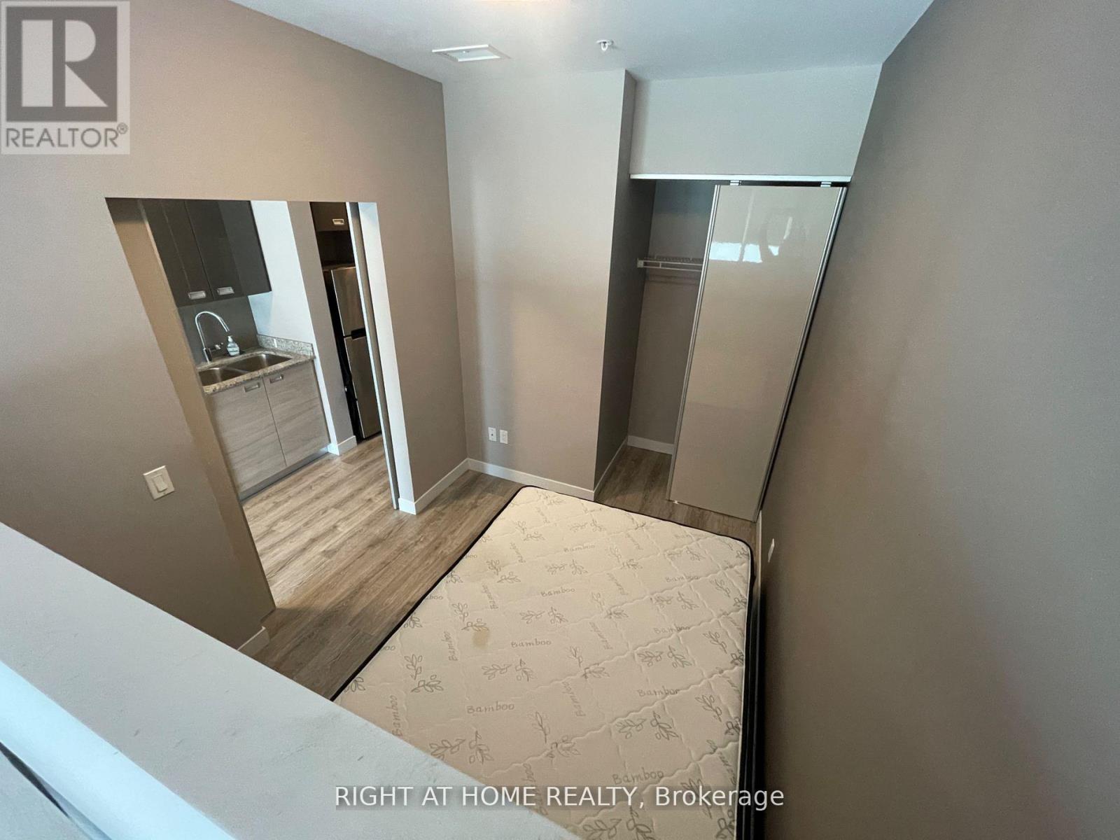 102 - 250 Albert Street, Waterloo, Ontario  N2L 0H5 - Photo 17 - X13075910