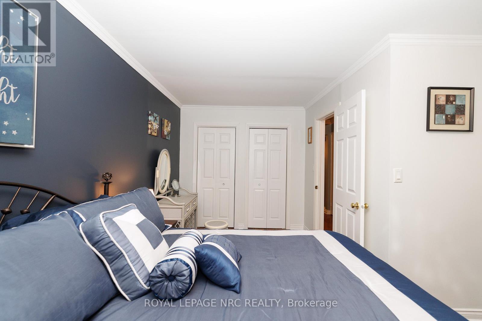 7263 Parkdale Street, Niagara Falls (Morrison), Ontario  L2E 6Y6 - Photo 39 - X13075948