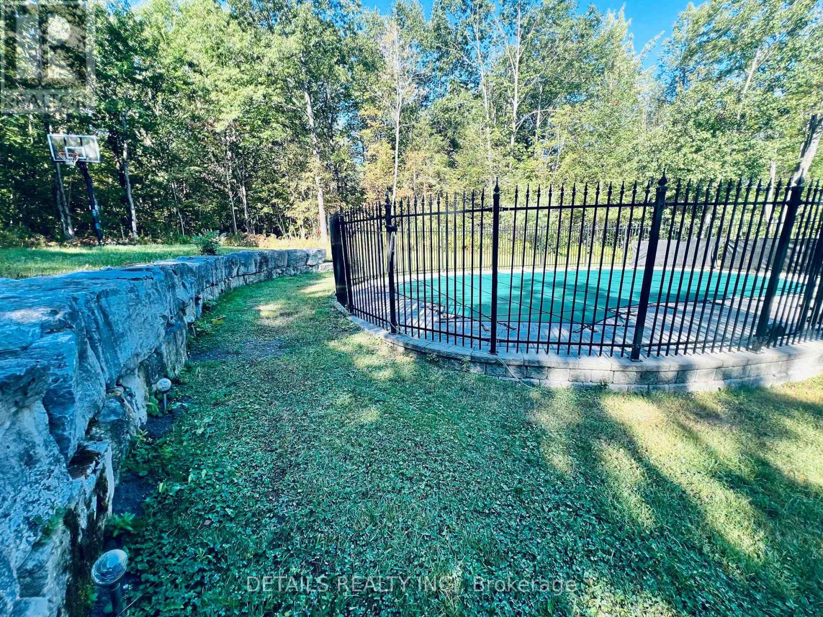 461 John Aselford Drive, Ottawa, Ontario  K2W 1A8 - Photo 36 - X12937544