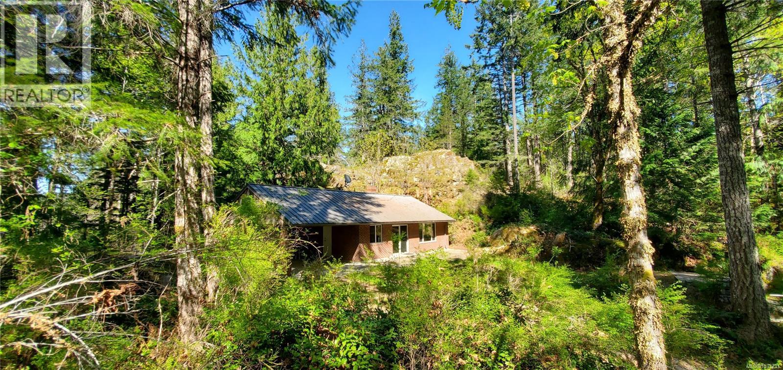 226 Bold Point Rd, Quadra Island, British Columbia
