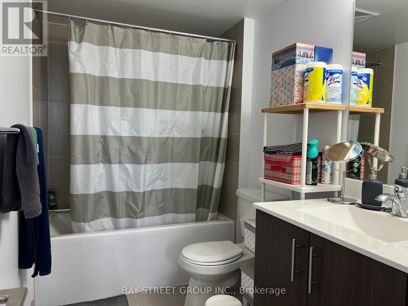 2805 - 255 Village Green Square, Toronto, Ontario  M1S 0L7 - Photo 14 - E13075966