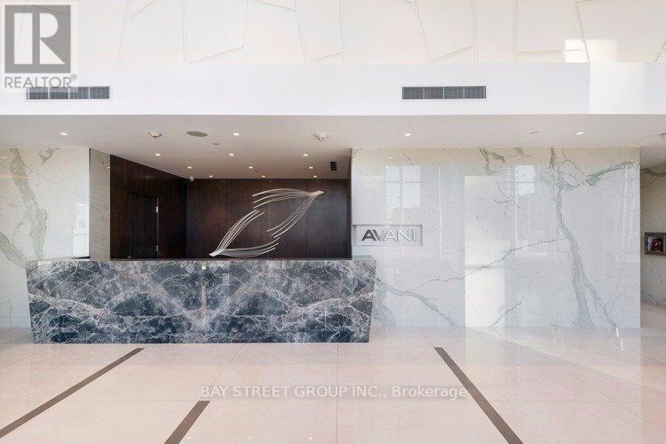 2805 - 255 Village Green Square, Toronto, Ontario  M1S 0L7 - Photo 2 - E13075966