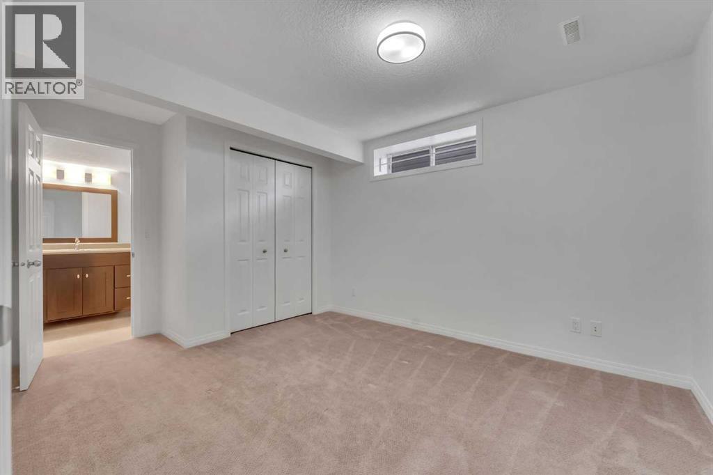 338 Panamount Drive Nw, Calgary, Alberta  T3K 5M1 - Photo 38 - A2302756
