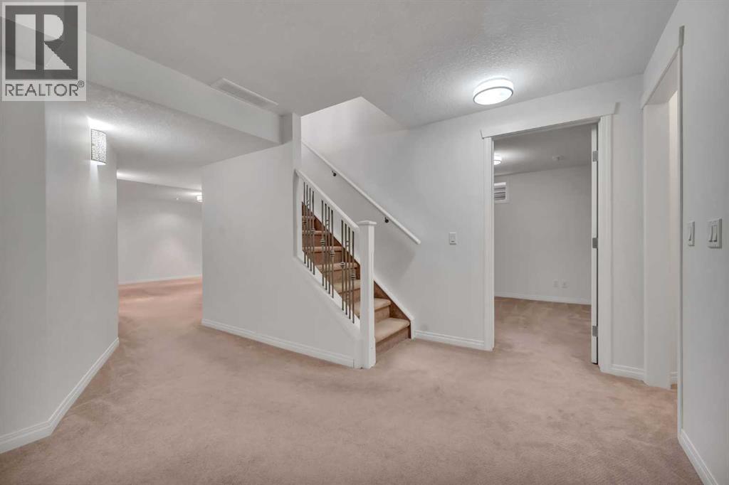 338 Panamount Drive Nw, Calgary, Alberta  T3K 5M1 - Photo 37 - A2302756