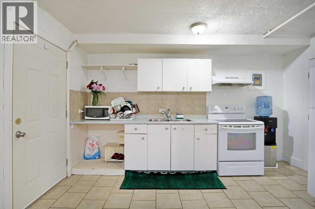 135 1 Street E, Brooks, Alberta  T1R 1B7 - Photo 7 - A2278072