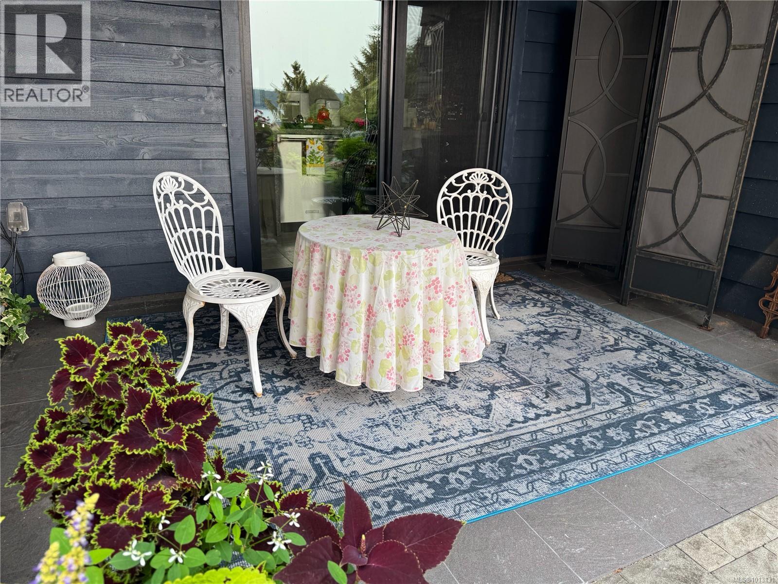 1093 Ash St, Campbell River, British Columbia  V9W 1G6 - Photo 64 - 1013131