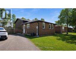 45 AUSTEN LANE, Barrie, Ontario
