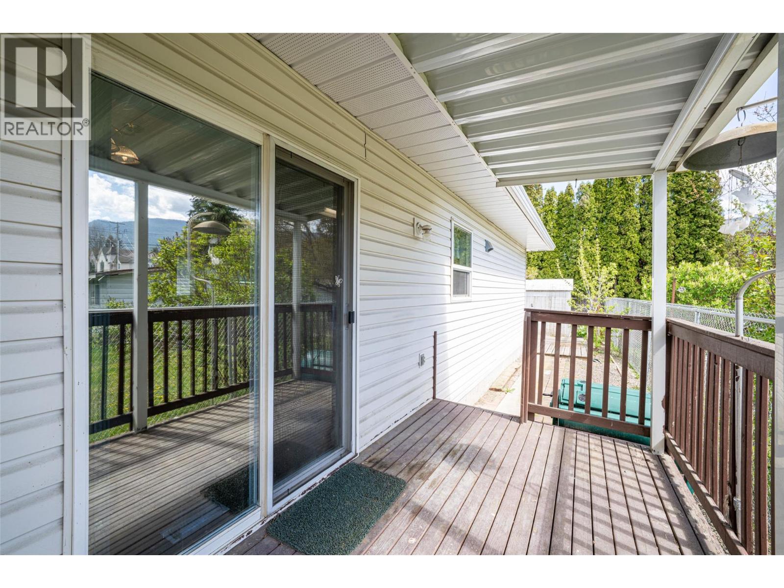 2716 Wolfenden Terrace Unit# 1, Armstrong, British Columbia  V4Y 2A6 - Photo 32 - 10385796