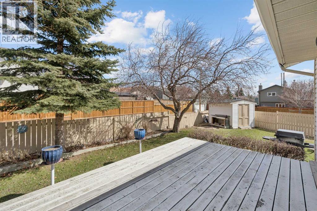 40 Scenic Place Nw, Calgary, Alberta  T3L 1A5 - Photo 34 - A2306340