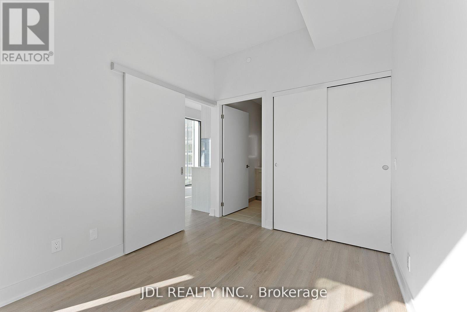 2103 - 8 Cumberland Street, Toronto, Ontario  M4W 0B6 - Photo 19 - C13075982