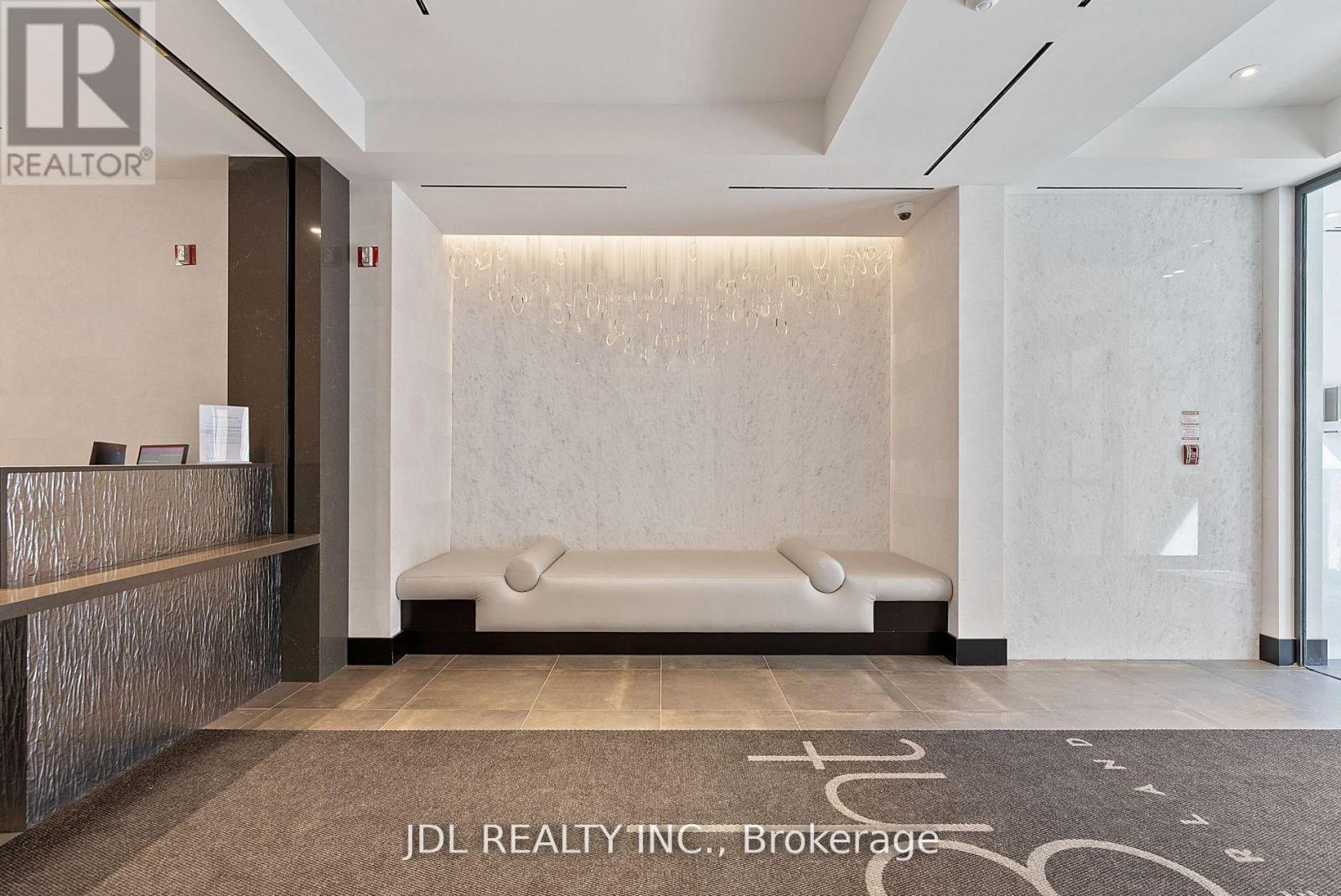 2103 - 8 Cumberland Street, Toronto, Ontario  M4W 0B6 - Photo 2 - C13075982