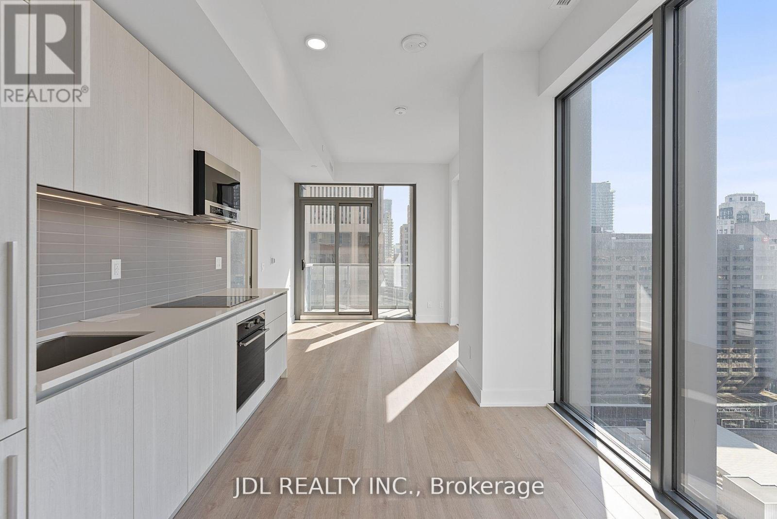 2103 - 8 Cumberland Street, Toronto, Ontario  M4W 0B6 - Photo 6 - C13075982