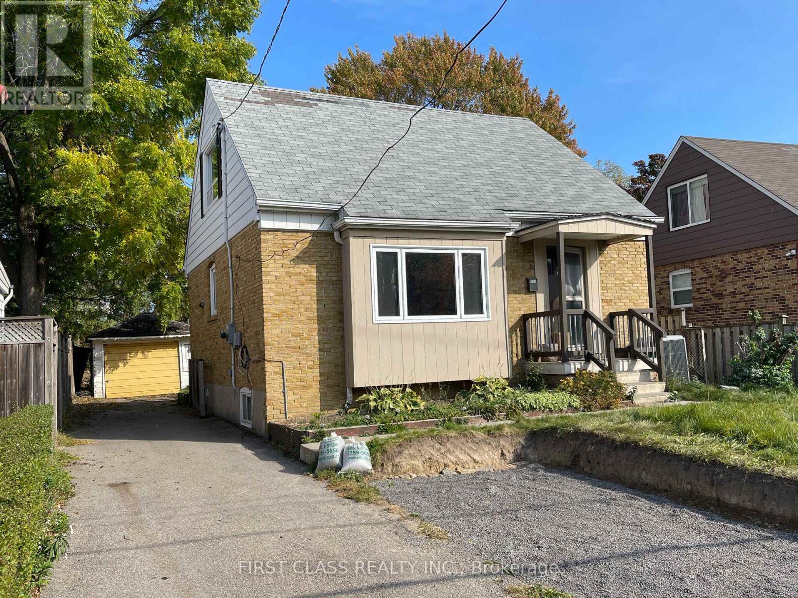 S1 - 11 ELLINGTON DRIVE, Toronto, Ontario