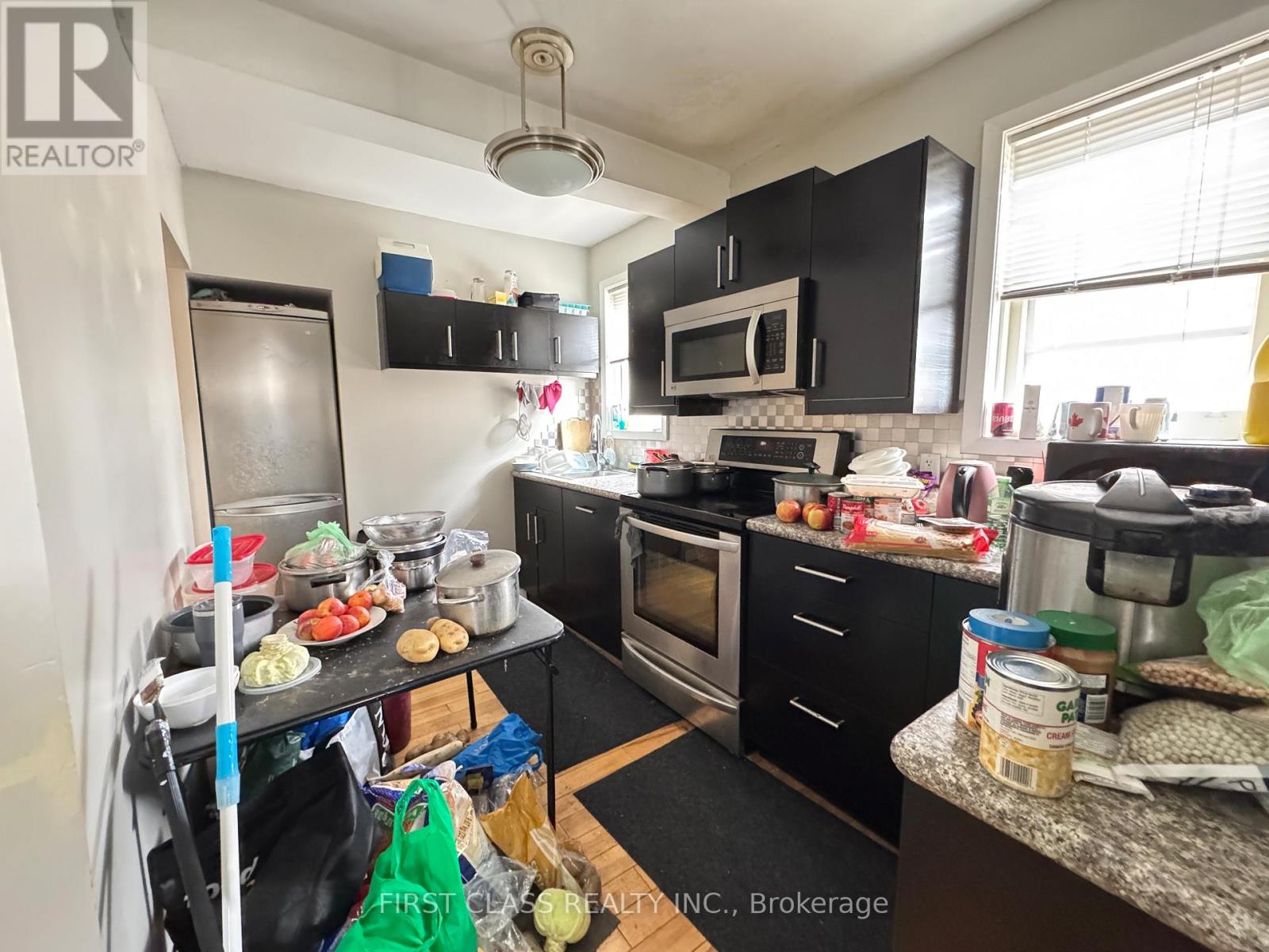 S1 - 11 Ellington Drive, Toronto, Ontario  M1R 3X6 - Photo 2 - E13075978